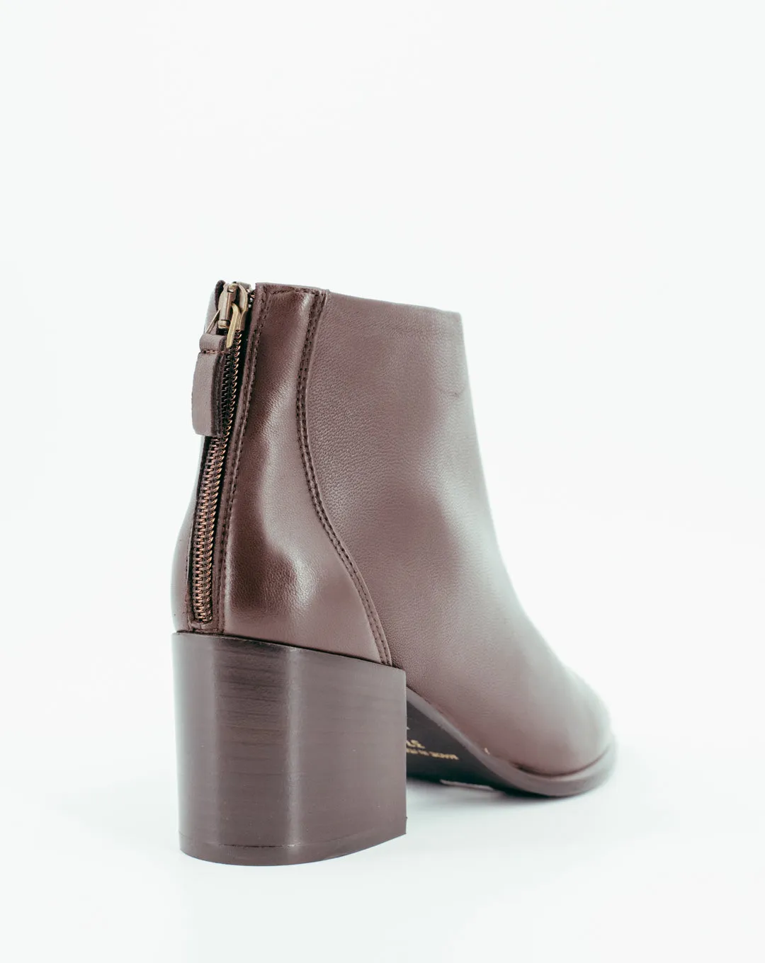 STIVALETTO - CHOCOLATE