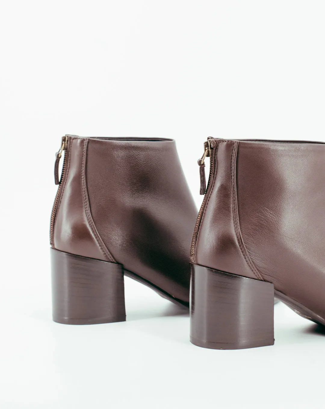 STIVALETTO - CHOCOLATE